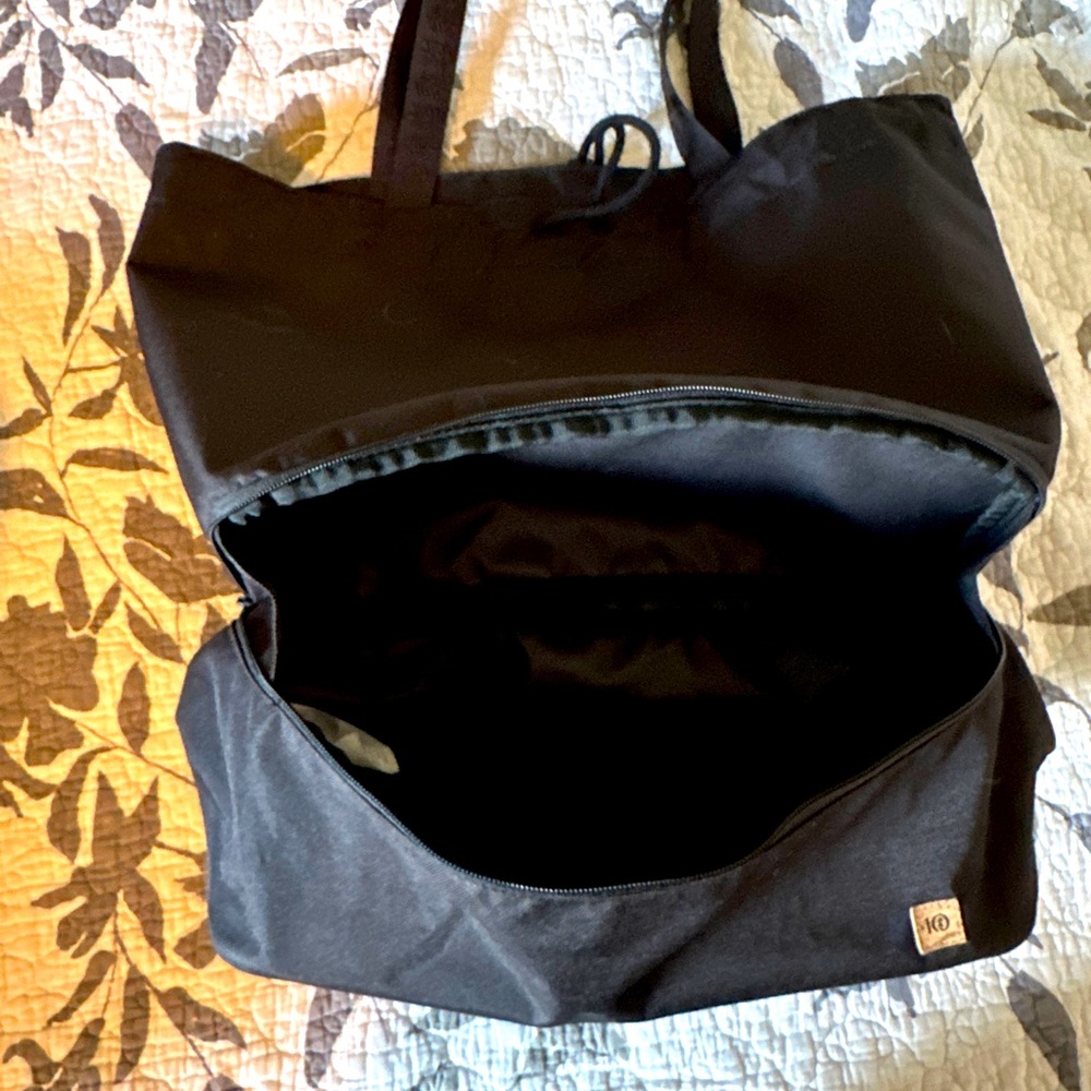 Tentree gym bag